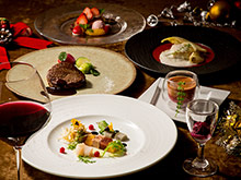 大切な人との記念日は静かなレストランで優雅なひとときを